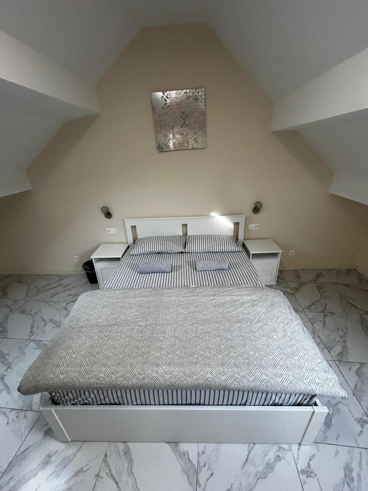 Silver House Pierrefitte-sur-Seine Luaran gambar